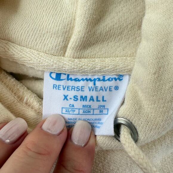 Women's Cream Champion Reverse Weave Oversized Hoodie, XS GF68 8NZ - Picture 4 of 5